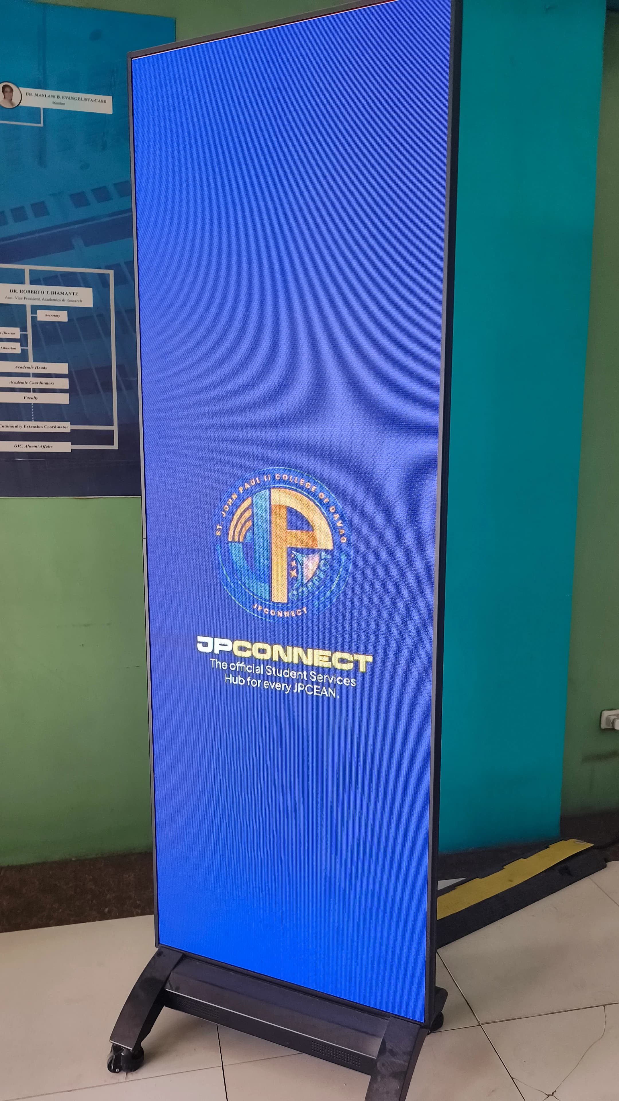 JP Connect — Campus Projector
